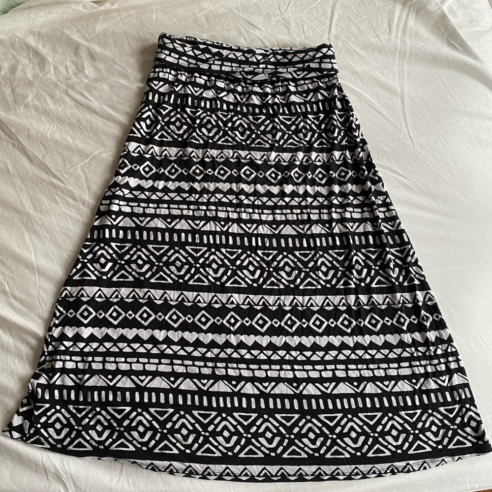 Justice Black and White Patterned A-Line Skirt